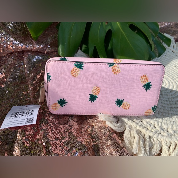 NWT Kate Spade Staci Pineapples Cosmetic Bag PLUS BONUS NWOT Sleep Mask! - Picture 4 of 8